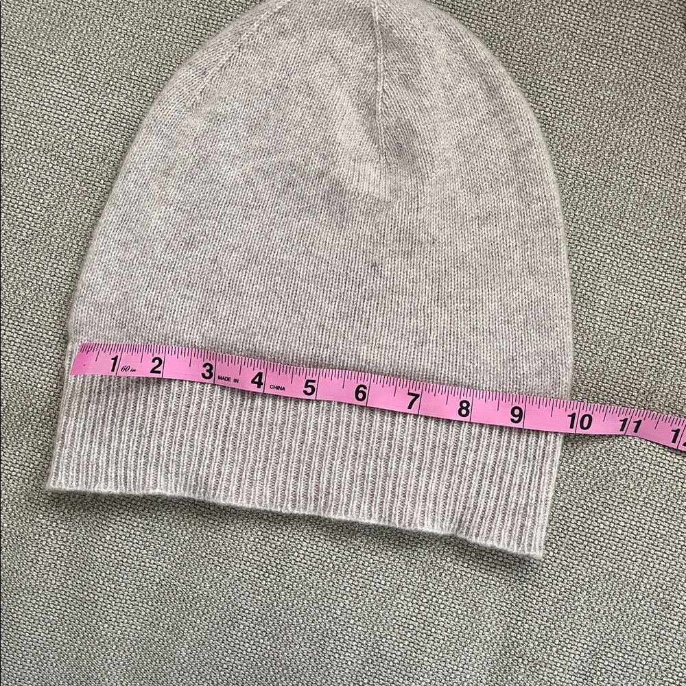 Charter Club 100% cashmere hat - Picture 6 of 7